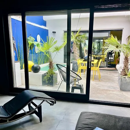 Maison Avec Bassin Dans Les Remparts Ferienhaus *